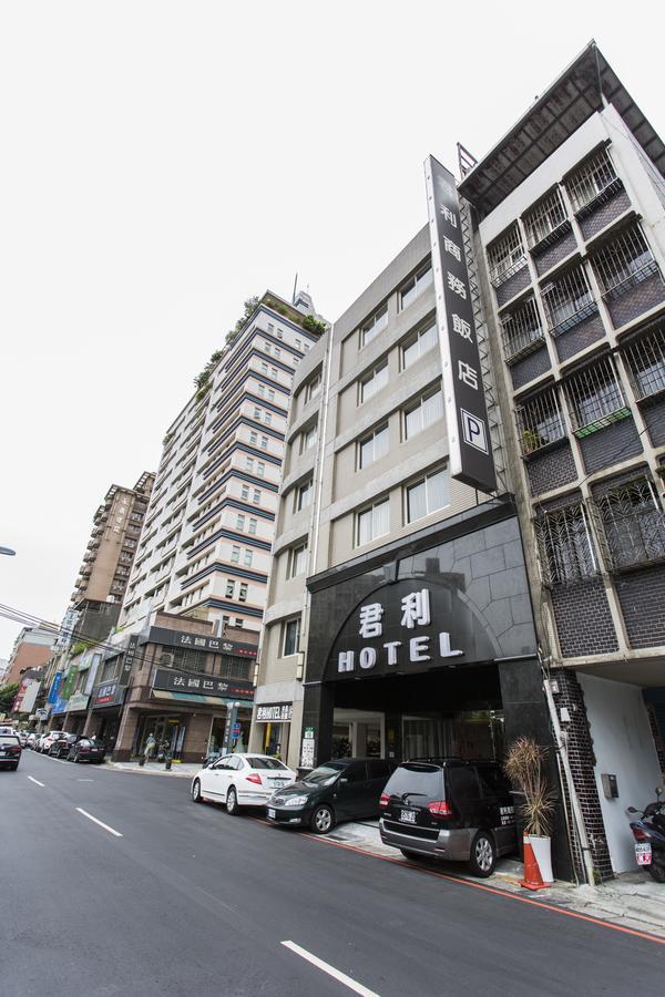Banciao Junli Hotel מראה חיצוני תמונה